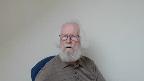 Somewhere over the rainbow online show from September 25, 2:21 pm