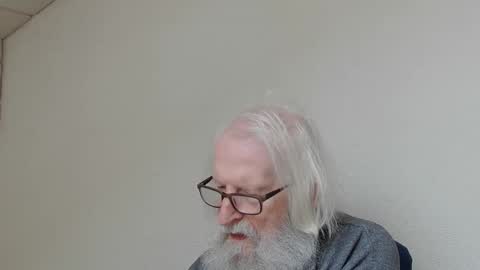 Somewhere over the rainbow online show from November 23, 8:03 am