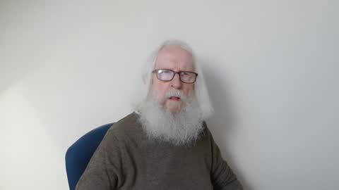 Somewhere over the rainbow online show from April 27, 7:06 am