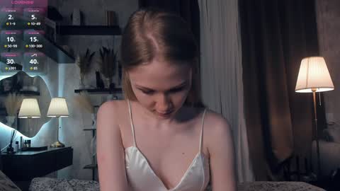 Ana online show from September 19, 7:36 pm