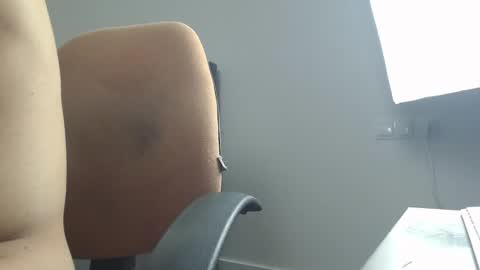 onebestlover online show from March 2, 10:03 am