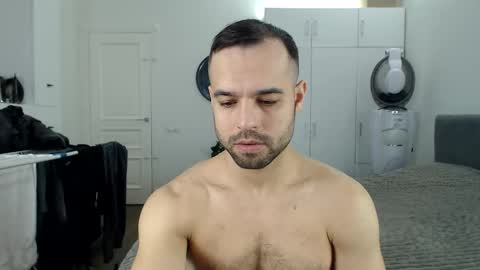 onebestlover online show from January 19, 8:51 am