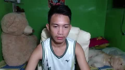 Wyn Will serve you and be your slave online show from December 17, 11:17 am