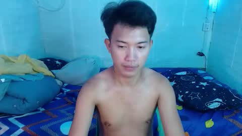 Wyn Will serve you and be your slave online show from September 27, 5:45 am