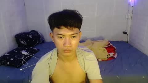 Wyn Will serve you and be your slave online show from November 20, 11:21 am