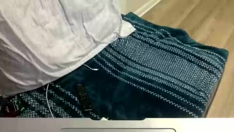 onehitwonder21 online show from February 2, 10:52 pm