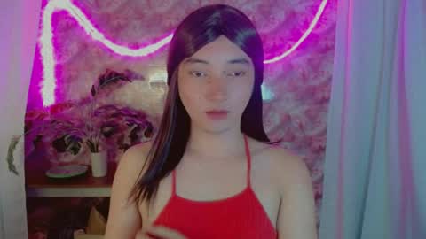 Snapshot of onelesslonelygirl69 chatting on July 23, 9:40 am KLIER online show from July 23, 9:40 am
