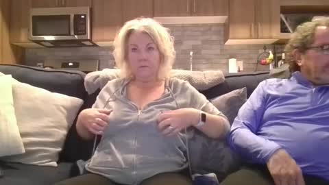 couple mature milf bigboobs curvy mommydaddy online show from January 14, 10:44 pm