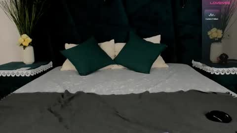 Erick  online show from December 18, 8:53 am