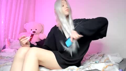 Iva online show from December 15, 12:20 pm