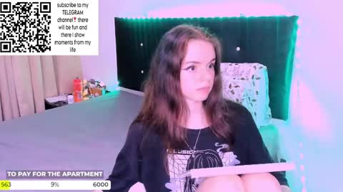 only_sarah1 online show from December 17, 2:12 am