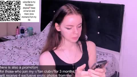 only_sarah1 online show from January 9, 12:14 am