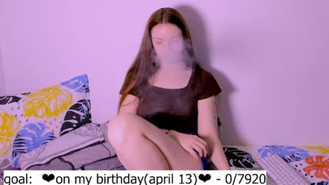 only_sarah1 online show from April 3, 8:40 pm