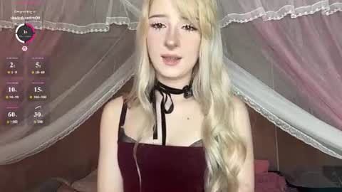 Snapshot of onlyeva1 chatting on July 17, 12:01 pm Eva online show from July 17, 12:01 pm