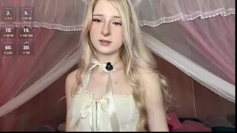 Snapshot of onlyeva1 chatting on July 29, 10:35 am Eva online show from July 29, 10:35 am