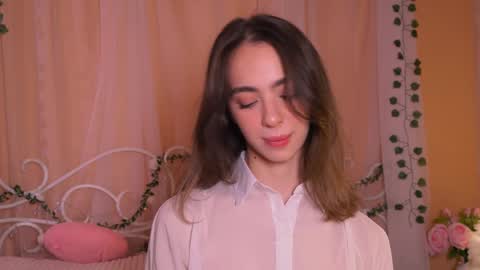  JETT  online show from April 4, 8:28 pm