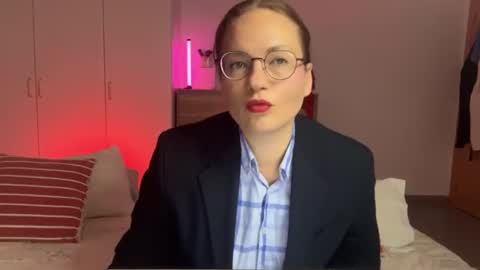 The cutest model on this site online show from July 15, 8:14 pm