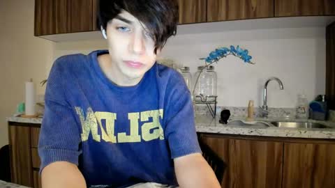 Snapshot of onlysergio chatting on April 17, 3:20 am Sergio online show from April 17, 3:20 am