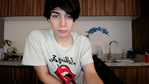 Snapshot of onlysergio chatting on April 28, 11:54 pm Sergio online show from April 28, 11:54 pm