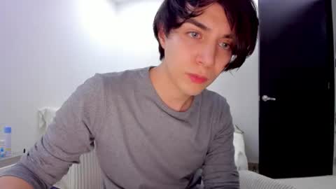 Snapshot of onlysergio chatting on July 19, 5:22 am Sergio online show from July 19, 5:22 am