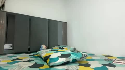 PAREJA LATINA JOVEN MUY CACHONDOS online show from March 22, 11:41 pm