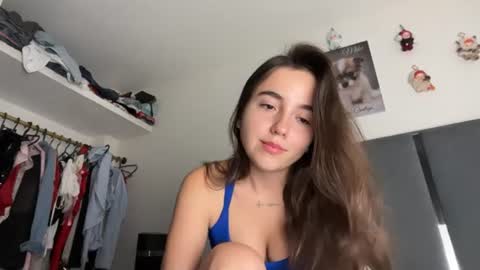 PAREJA LATINA JOVEN MUY CACHONDOS online show from July 31, 8:19 pm