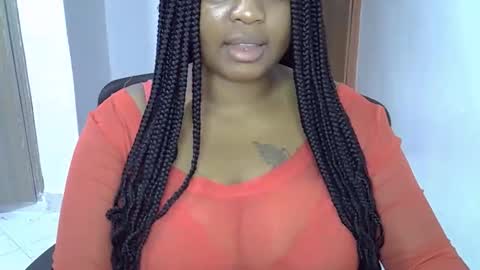 Snapshot of onlyyhazelbrown chatting on September 11, 12:16 pm Patience online show from September 11, 12:16 pm