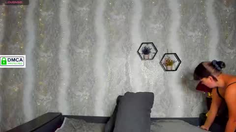 Snapshot of onlyyourlucky chatting on September 30, 5:56 am Hi im Natalie im glad to see you here online show from September 30, 5:56 am