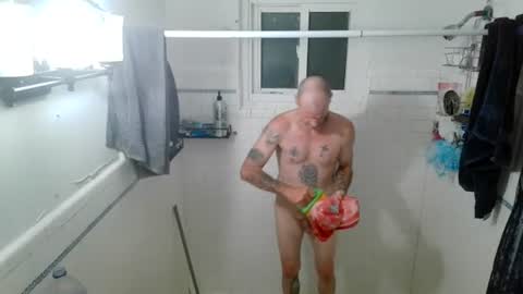 Snapshot of ontarioguy78 chatting on July 1, 7:43 am ontarioguy78 online show from July 1, 7:43 am