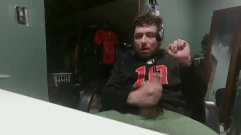 ontharise34 online show from April 8, 12:05 pm