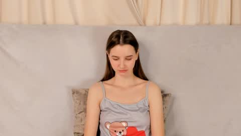 onyxvespera online show from March 31, 6:58 am