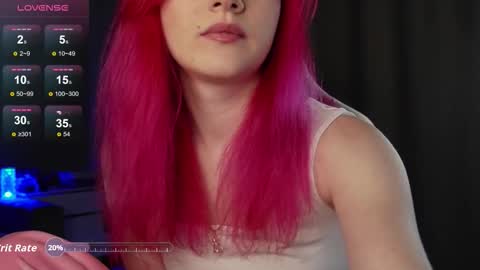 Hannah online show from September 30, 9:09 pm