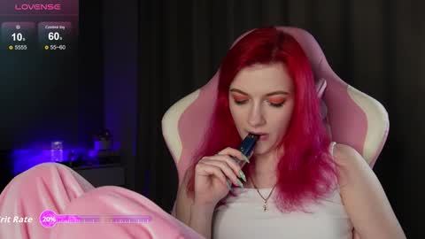 Hannah online show from October 9, 7:56 pm