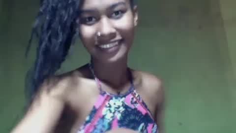 Snapshot of oolyette chatting on October 5, 8:12 am oolyette online show from October 5, 8:12 am