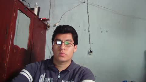 oomaurooo online show from December 24, 7:44 pm