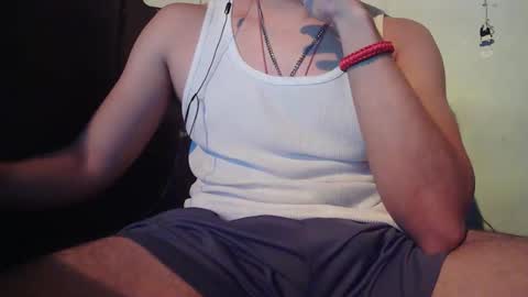 oomaurooo online show from October 12, 8:57 am