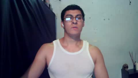 Snapshot of oomaurooo chatting on July 8, 5:56 am oomaurooo online show from July 8, 5:56 am