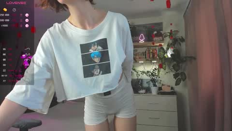 Olivia. online show from October 6, 2:03 pm