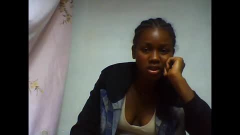 oooorazanasoa online show from May 24, 1:27 pm