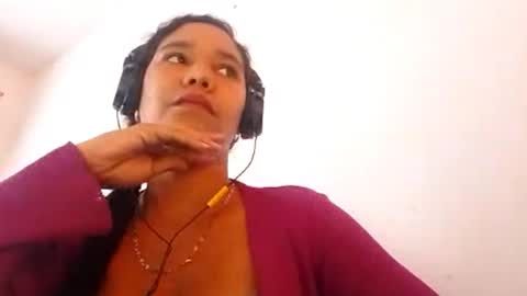 Snapshot of opaltisdale chatting on February 24, 3:43 pm Lidi online show from February 24, 3:43 pm