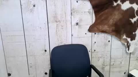 Snapshot of openmindedcowboy chatting on February 22, 11:35 pm kinkynerd online show from February 22, 11:35 pm