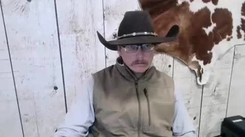 kinkynerd online show from November 29, 5:38 pm