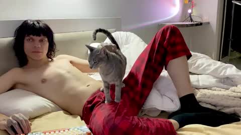 Justin online show from January 15, 8:23 pm