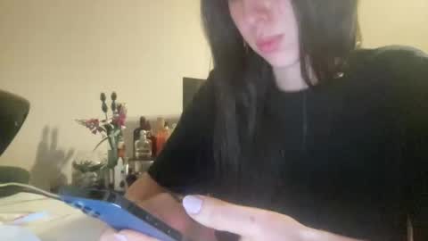 orchida online show from November 9, 6:50 pm