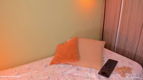 Claire online show from December 21, 4:25 pm