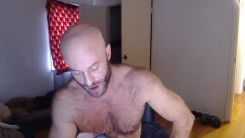 Snapshot of oregon87 chatting on February 20, 8:47 pm The Oregon Lumberjack online show from February 20, 8:47 pm