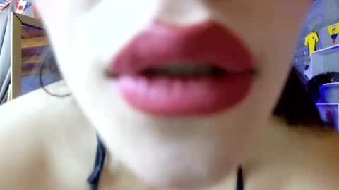 Snapshot of oriana__03 chatting on July 6, 11:51 am Oriana online show from July 6, 11:51 am