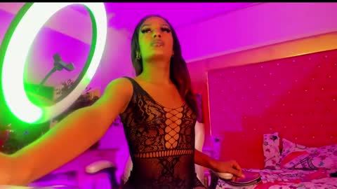 Snapshot of orianadollx chatting on March 10, 3:56 am Oriana online show from March 10, 3:56 am