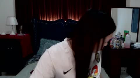 Snapshot of orientalcharmts chatting on February 25, 7:42 am ALENA online show from February 25, 7:42 am