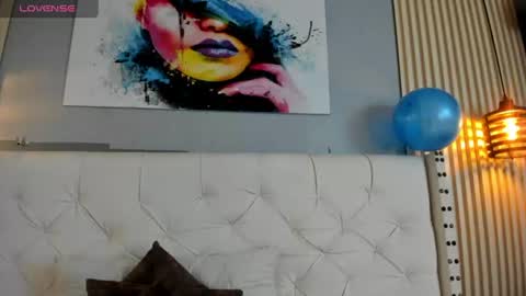 Snapshot of orion__smith chatting on June 14, 2:24 am Orion online show from June 14, 2:24 am